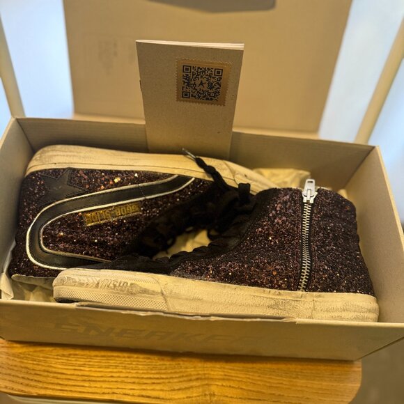 Slide in brown glitter with black leather star and flash - Picture 2 of 15